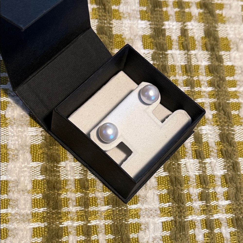 Honora Collection Pearl Earrings NIB